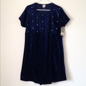 FINAL MARKDOWN LADIES' In Due Time Embroidered Maternity dress l